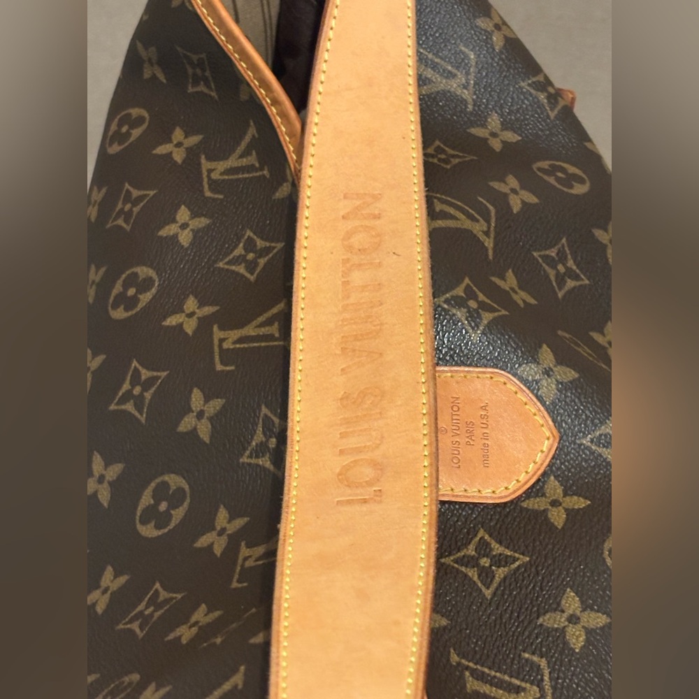 Louis Vuitton Monogram Tote in Brown and Tan Leather Trim - Picture 10 of 13